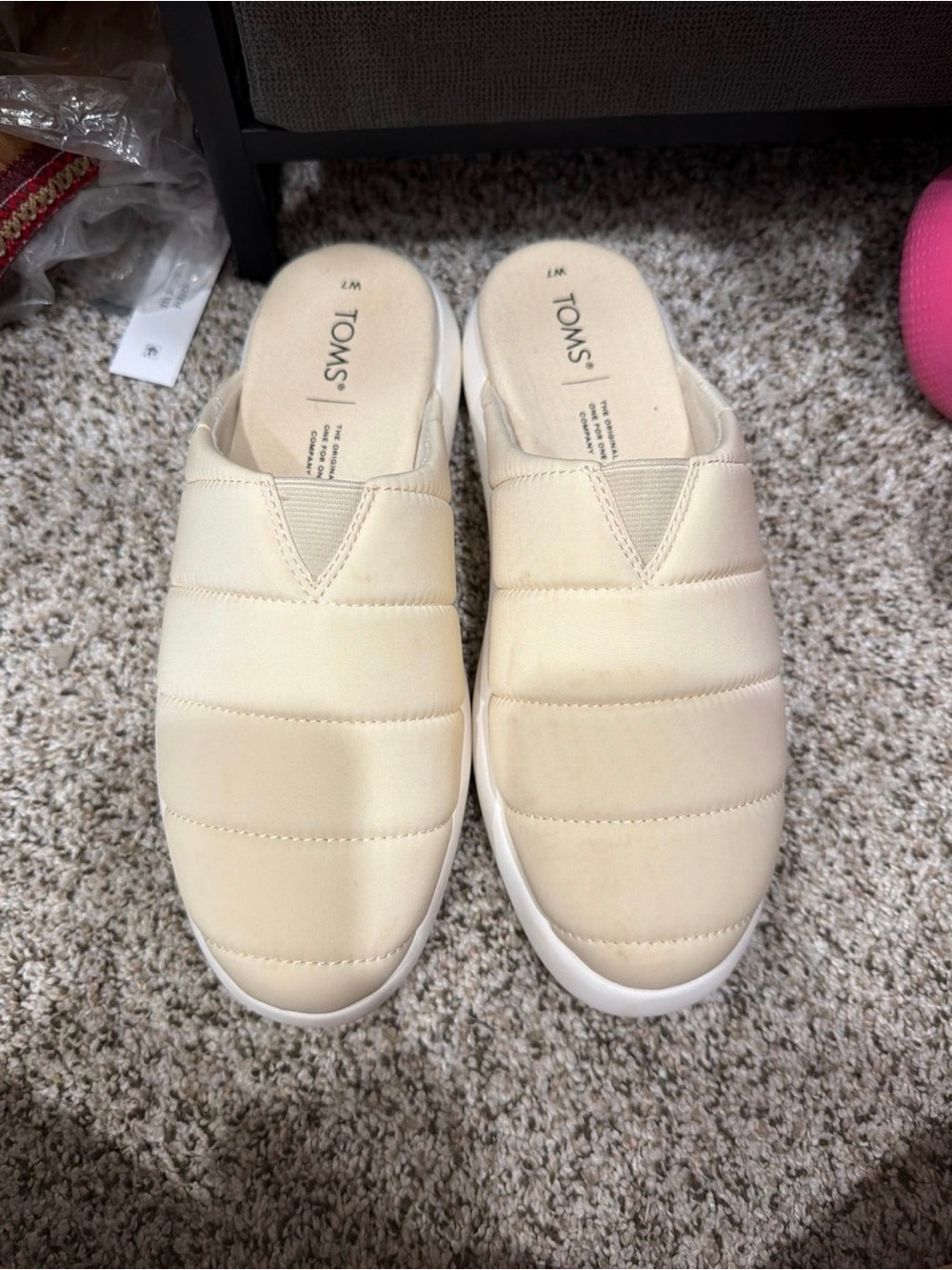 Toms Cream Quilted Slip-On Mules